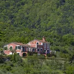 Bellosguardo Apartment *